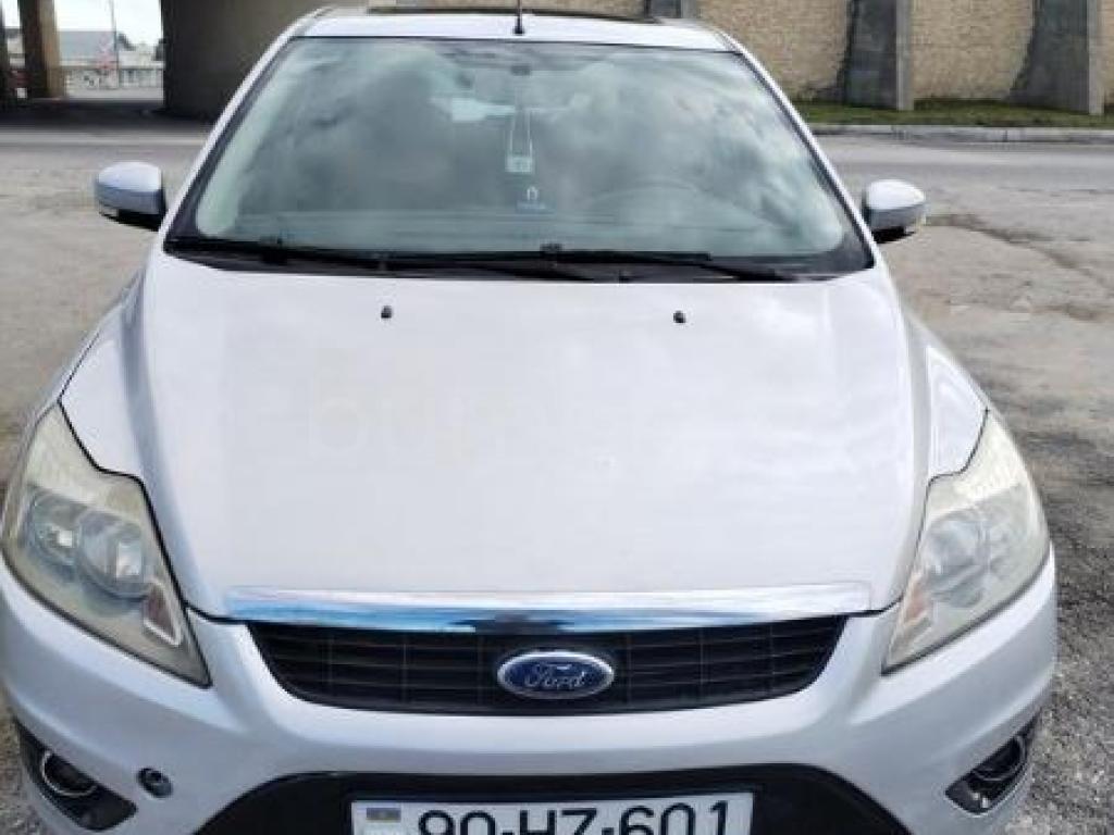 Ford hec bir problemi YOXDU.TECİLİ SATİLİR. Yag yemir 10 litr serfiyyat şeher ici.Real musteri ile r