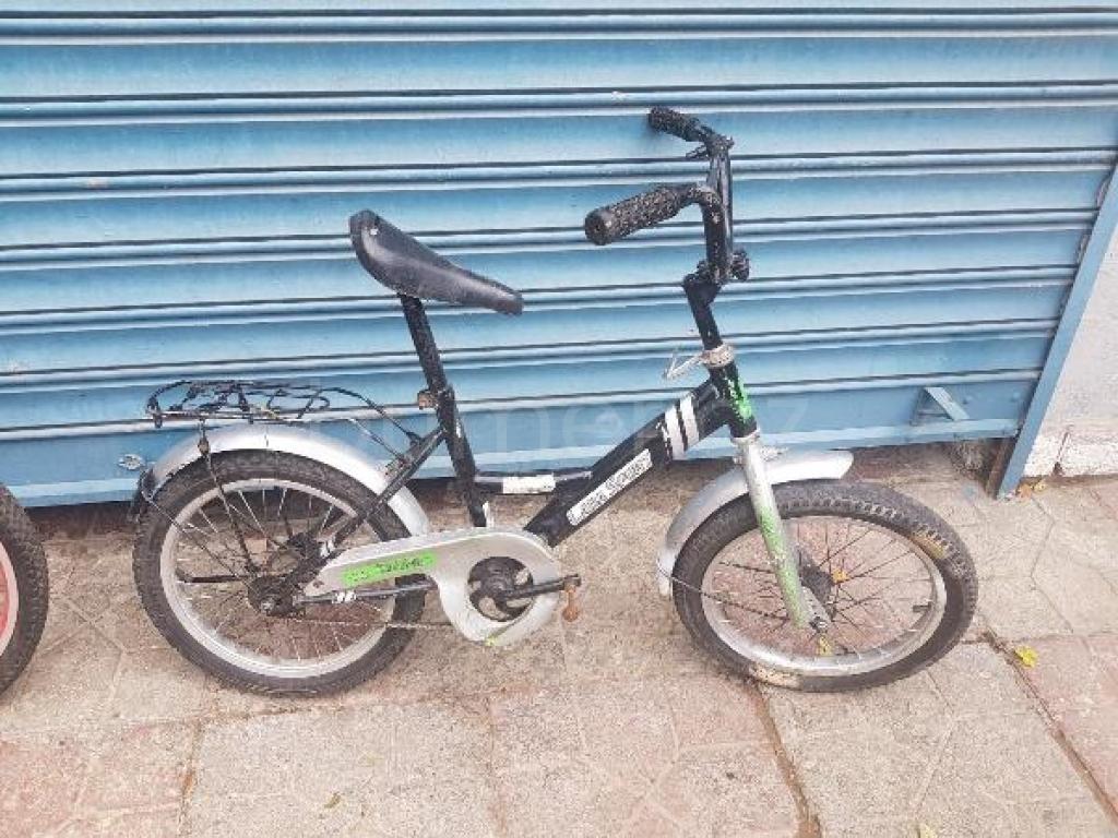 16liq qabaq teker pacelnik yigilmalidi pedalin plasmasi yoxdu.10azn Detal kimide yararlidi. Unvan ba
