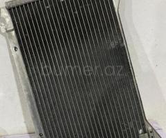 W210 Mercedes kondisioner radiatoru