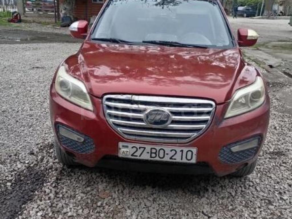 Maşının 1 ci sahibiyəm mator karopka əla kondisioner işləyir bez, detal maşındır. razılaşma var real