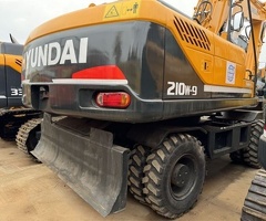 Hyundai, Ekskavator, 2020, 4800 km