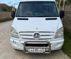 Yungulvari kosmetik isleri var real alicilar elaqe saxlasin tecili satilir.