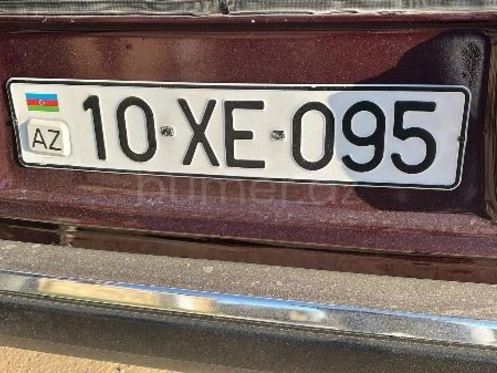 Avtomobil nömrəlik (10-XE-095) satılır.