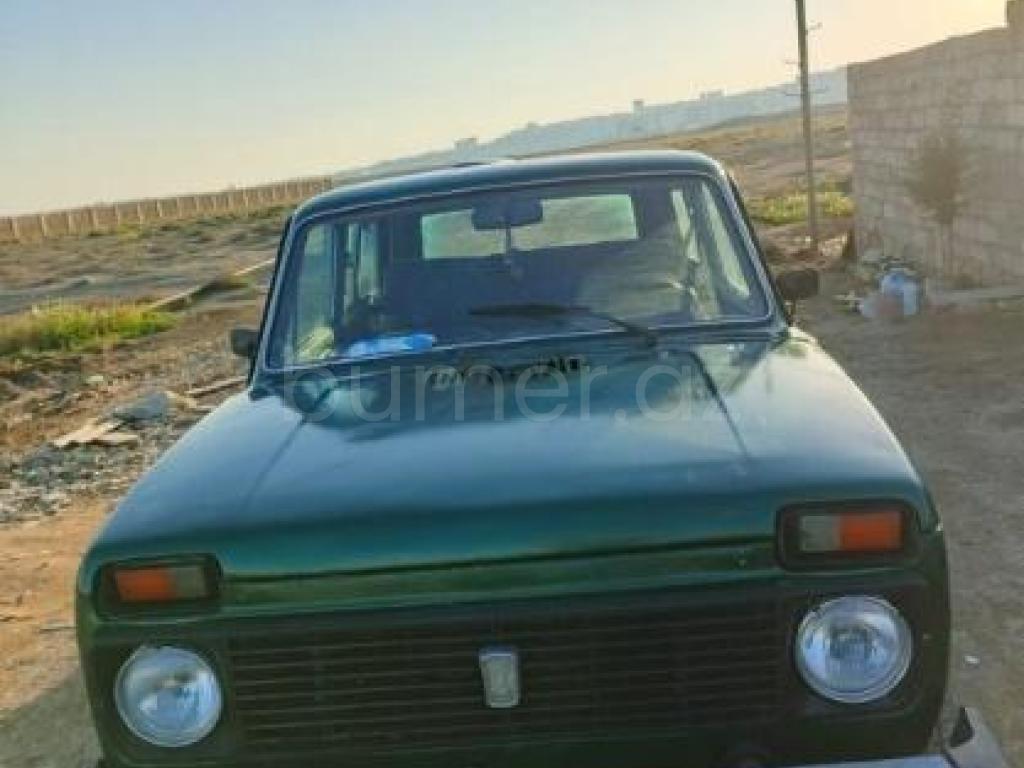LADA (VAZ) Niva 1987 Benzin 75 Offoard / SUV 200000 km Mexanika