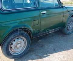 LADA (VAZ) Niva 1987 Benzin 75 Offoard / SUV 200000 km Mexanika