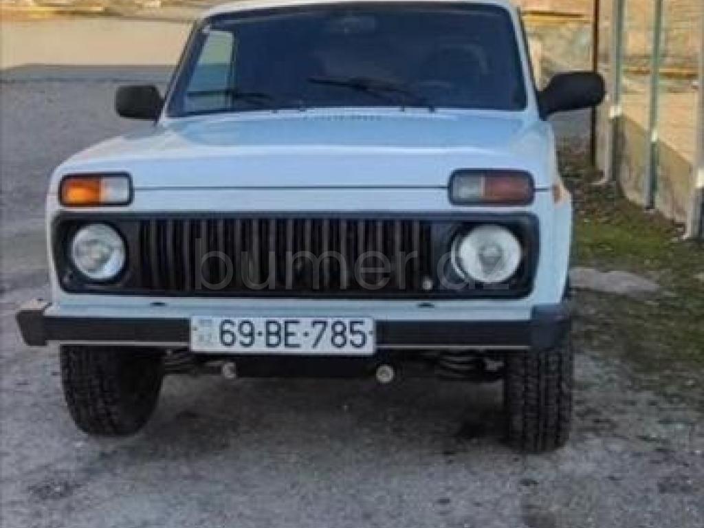 LADA (VAZ) Niva 2015 Benzin 80 Offoard / SUV 50000 km Mexanika