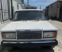 LADA (VAZ) 2107 2008 Benzin 75 Sedan 200000 km Mexanika