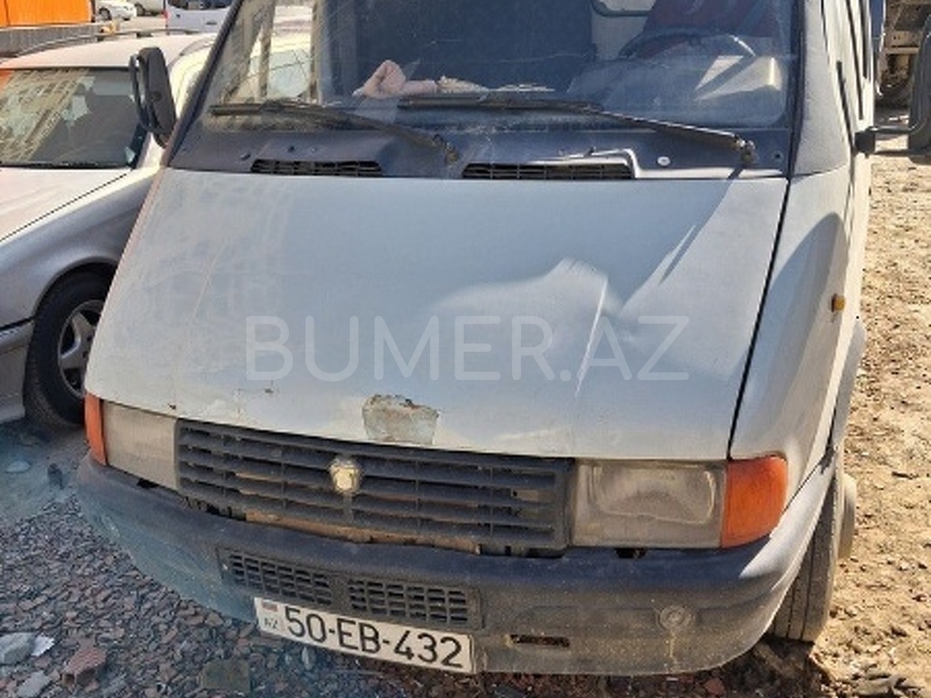 2705 , 2000, 2.4L, 100000 km, Mexanika