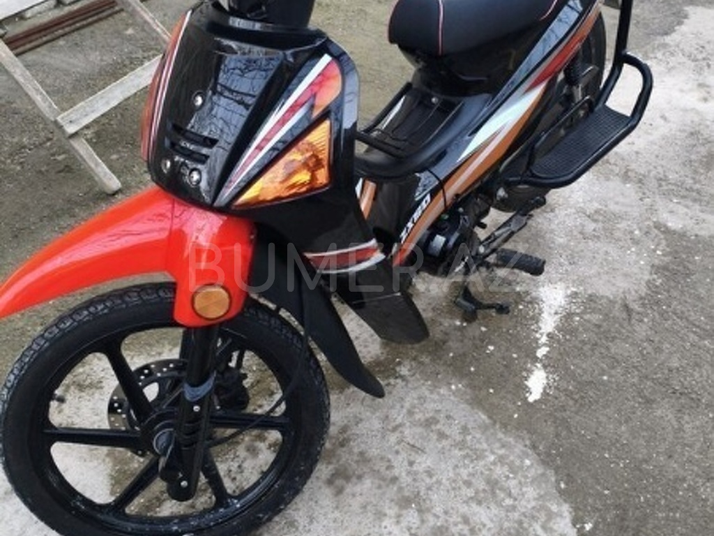 Moped, 2024, 0.10L, 6800 km