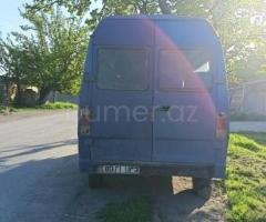 Mercedes 208 D 1994 Dizel 89 350000 km Mikroavtobuslar Mexanika