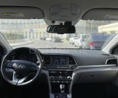 Hyundai Elantra 2020 Benzin 150 Sedan 100100 km Avtomat