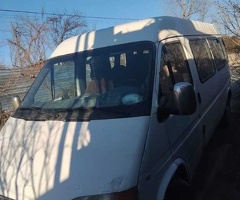 1999, 2.5L, 300000 km, Mexanika