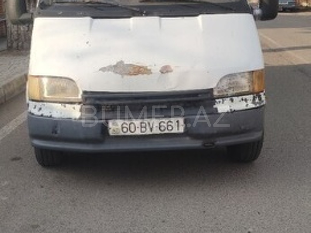 1993, 2.5L, 380000 km, Mexanika