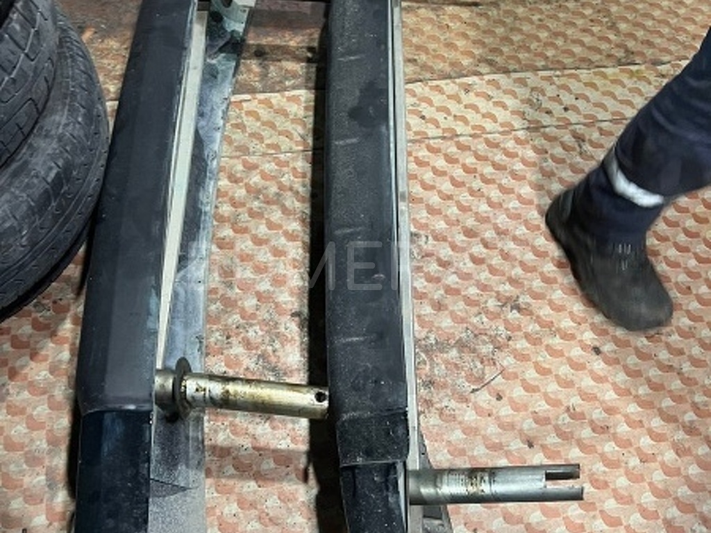 Ban-Kuza hissələr  LADA (VAZ), LADA (VAZ) Niva buferləri