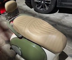 Moped, 2025