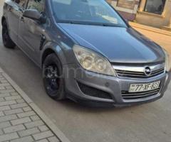 Opel Astra 2007 Dizel 90 Hetçbek 284000 km Mexanika