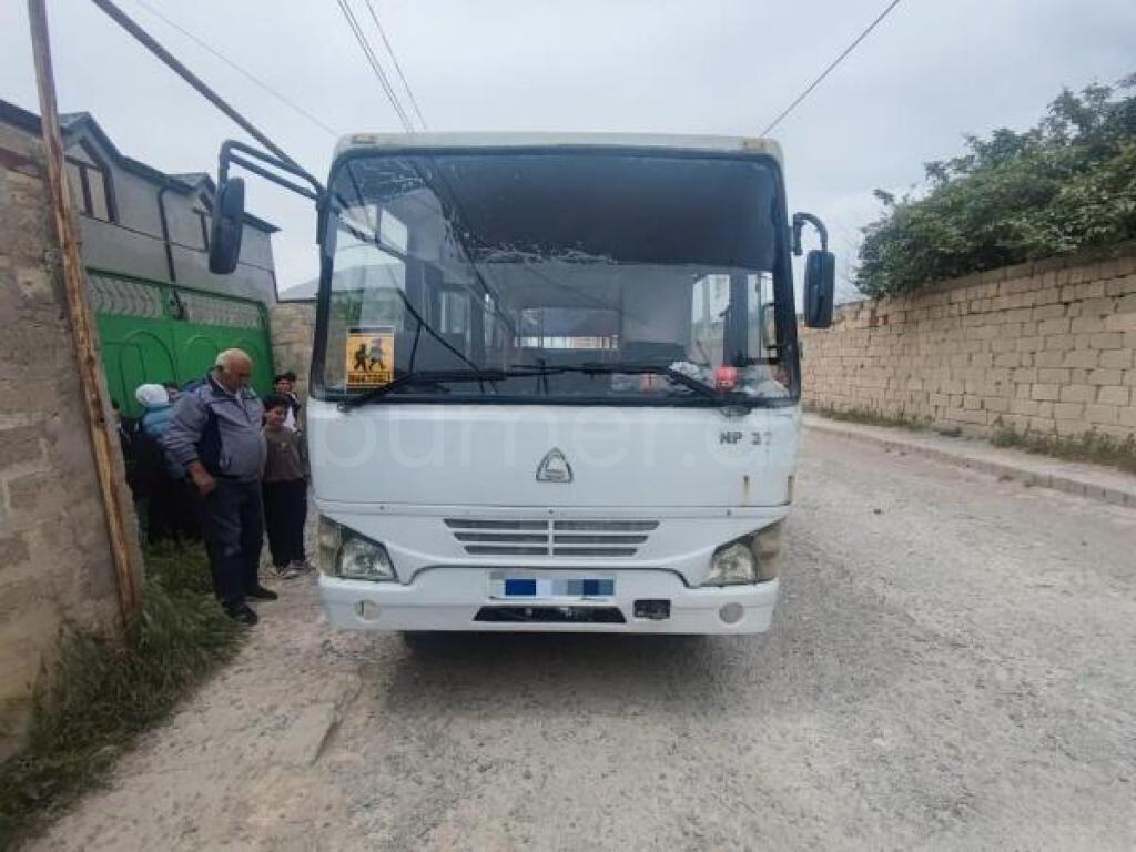 Isuzu Ecobus 2010 Dizel 140 500000 km Mikroavtobuslar Mexanika