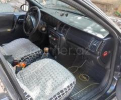 Opel Vectra 1996 Benzin 75 Sedan 422482 km Mexanika