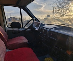 2000, 2.5L, 250000 km, Mexanika