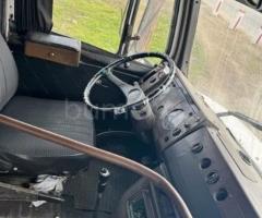 Mercedes 208 D 1992 Dizel 90 360000 km Mikroavtobuslar Mexanika