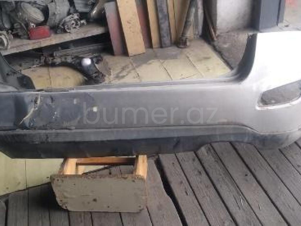 Ban-Kuza hissələr Hyundai