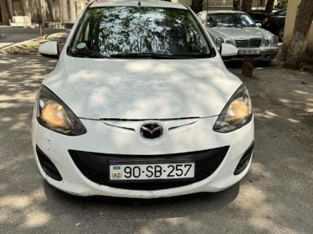 Mazda 2 2012 Benzin 103 Hetçbek 52000 km Avtomat