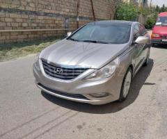 Hyundai Sonata 2011 Benzin 193 Sedan 219000 km Avtomat