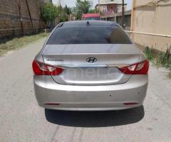 Hyundai Sonata 2011 Benzin 193 Sedan 219000 km Avtomat