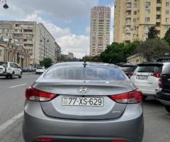 Hyundai Elantra 2013 Benzin 148 Sedan 156000 km Avtomat