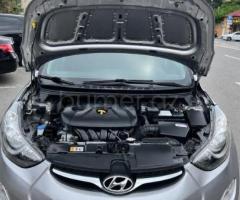 Hyundai Elantra 2013 Benzin 148 Sedan 156000 km Avtomat