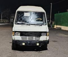 Mercedes 208 D 1988 Dizel 73 794964 km Mikroavtobuslar Mexanika