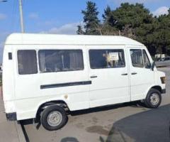 Mercedes 208 D 1988 Dizel 73 794964 km Mikroavtobuslar Mexanika