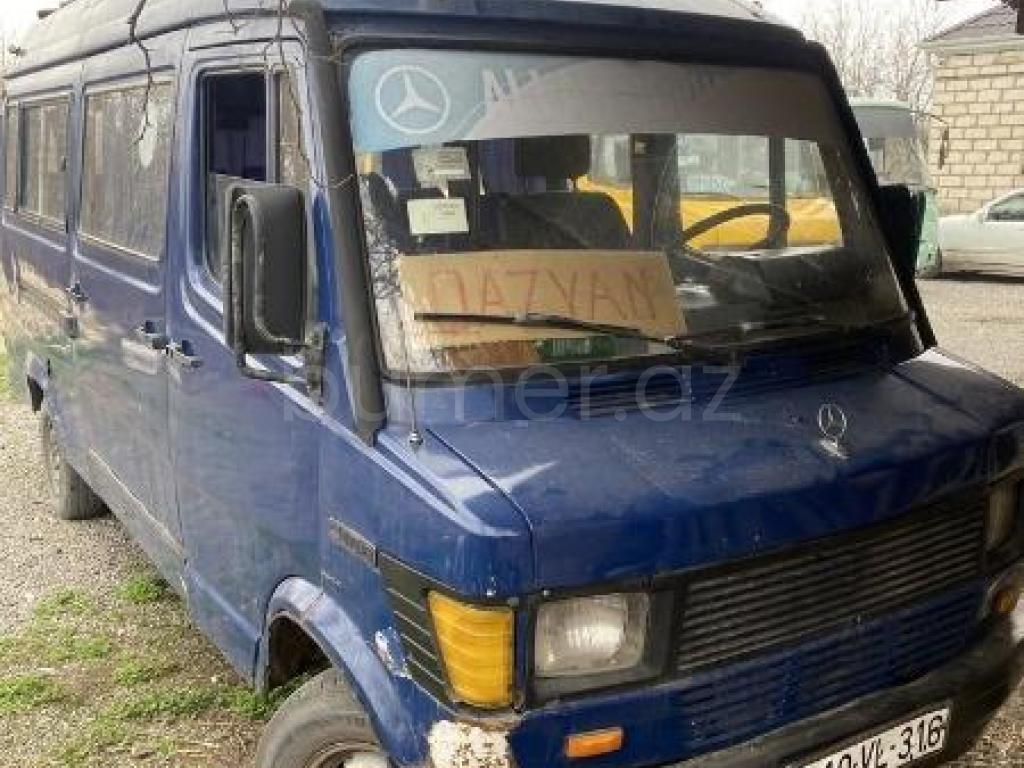 Mercedes 208 D 1992 Dizel 100 877000 km Mikroavtobuslar Mexanika