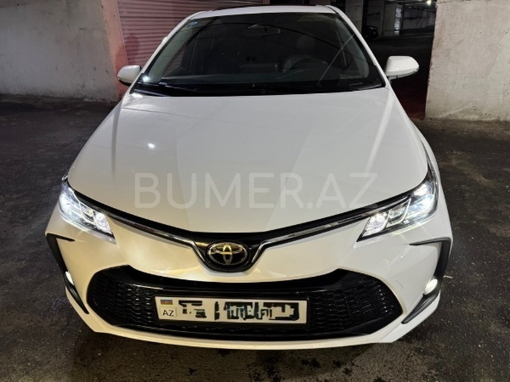 Toyota  Corolla, 2025, 1.8L, 14800 km, Avtomat