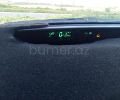 Toyota Prius 2008 Hibrid 76 Filtbek 484413 km Avtomat