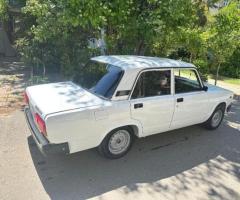 LADA (VAZ) 2107 2008 Benzin 75 Sedan 180000 km Mexanika
