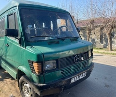 1992, 2.2L, 250000 km, Mexanika