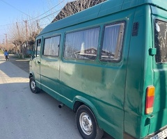 1992, 2.2L, 250000 km, Mexanika