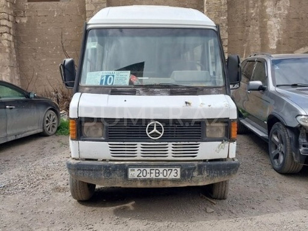 1993, 2.3L, 300000 km, Mexanika