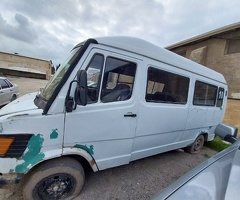 1993, 2.3L, 300000 km, Mexanika