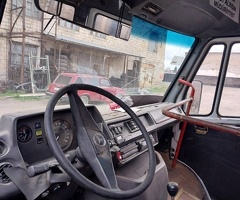 1993, 2.3L, 300000 km, Mexanika