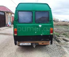 Mercedes 208 D 1992 Dizel 100 500000 km Mikroavtobuslar Mexanika