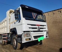 371 , 2012, 9.5L, 124326 km, Mexanika