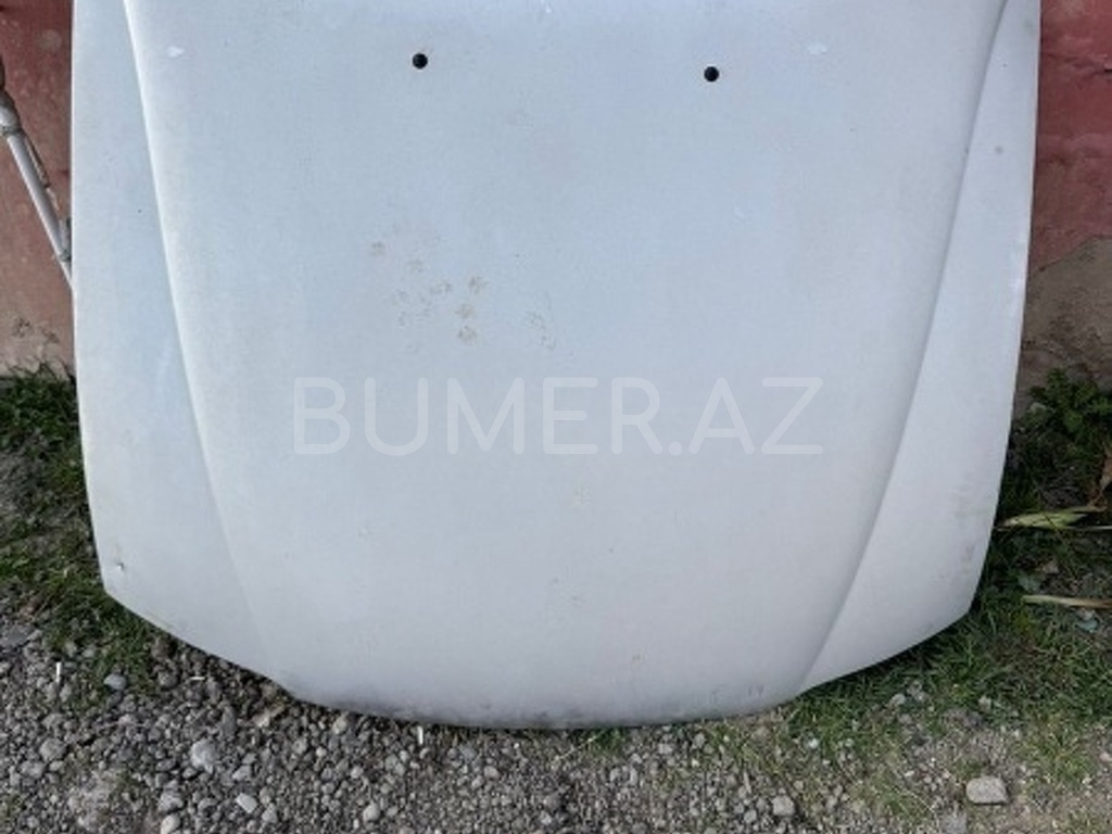 Ban-Kuza hissələr  Opel, Opel kapotu