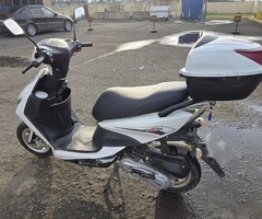 Moped, 2024, 0.05L, 75000 km