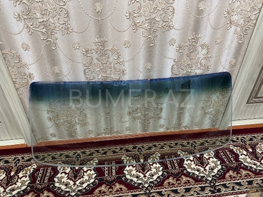 Ban-Kuza hissələr  LADA (VAZ), LADA (VAZ) Niva ön şüşəsi