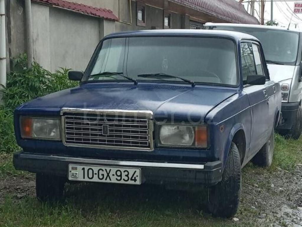 LADA (VAZ) 2107 2000 Benzin 77 Sedan 32259 km Mexanika