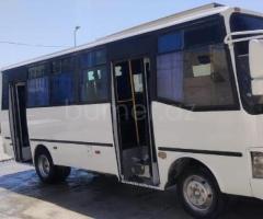 Isuzu NP 37 2009 Dizel 150 370000 km Avtobuslar Mexanika