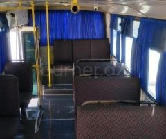Isuzu NP 37 2009 Dizel 150 370000 km Avtobuslar Mexanika