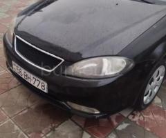 Daewo Gentra 2015 Benzin 107 Sedan 750000 km Mexanika